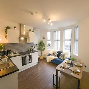 Principality Suites; One Bed By Promise Cardiff